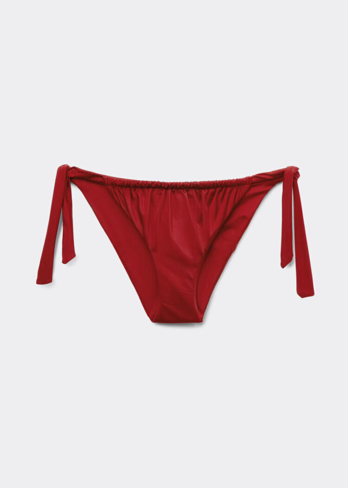 Bikiny s spodními díly se zavazováním na bocích, lesklý satén