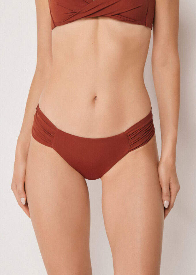 Drapované brazilské plavkové kalhotky Premium Fit